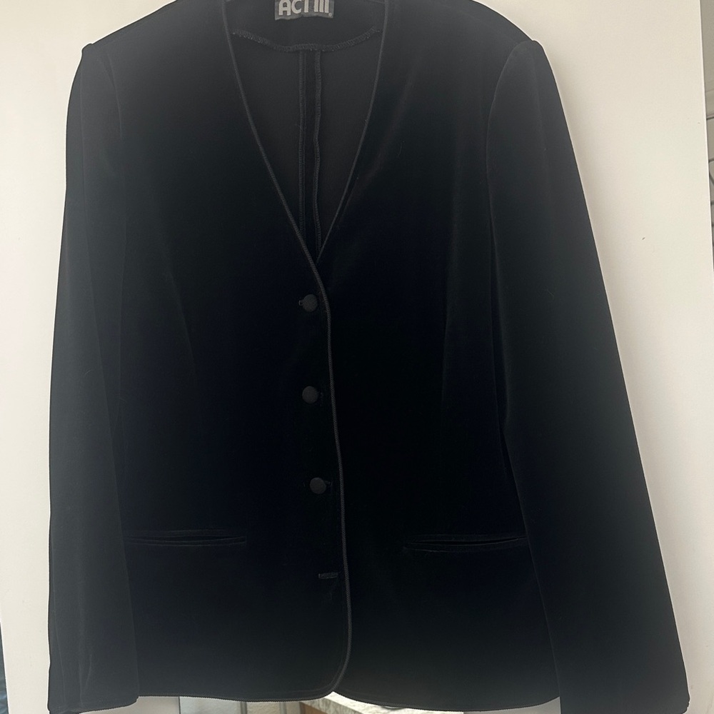 ACT III Black Velvet Blazer